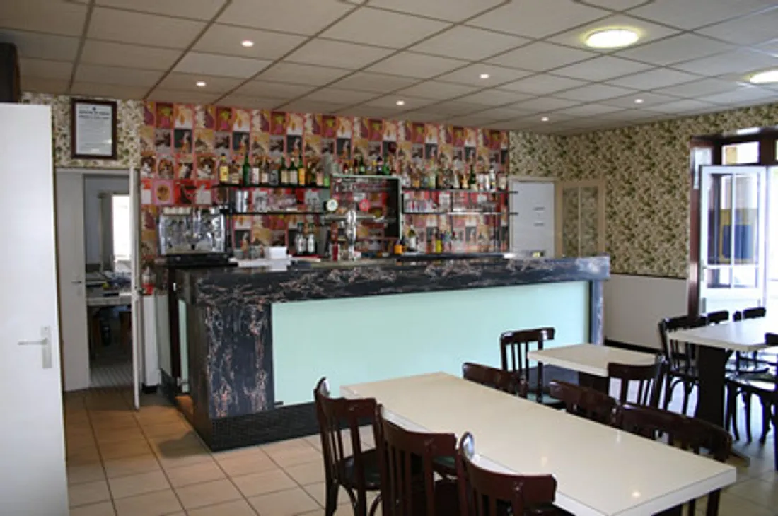 Le bar de l'hôtel
